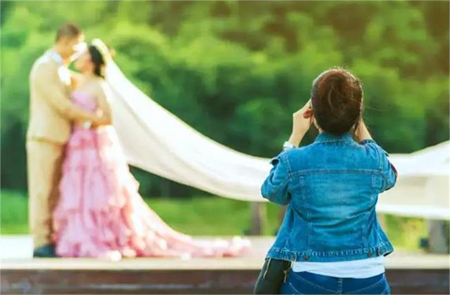 strict rules on pre-wedding shoots on heritage sites