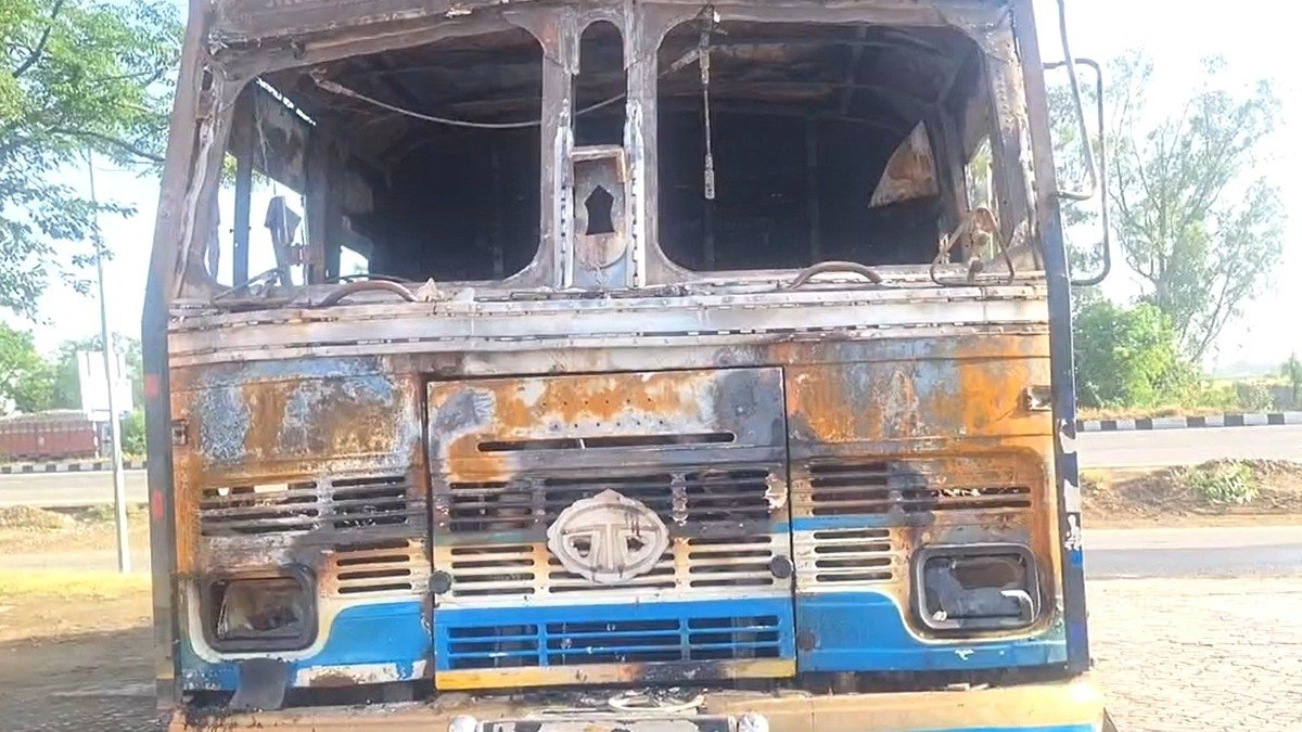 Truck caught fire in Khanna, Punjab, driver burnt alive